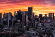 日韩色情av-探索文化多样性的边界，日韩影视艺术的独特视角